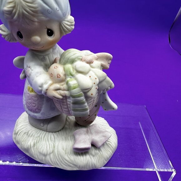 Precious Moments Figure Be Not Weary In Well Doing E-3111 1979 Girl w Basket of - Picture 6 of 7